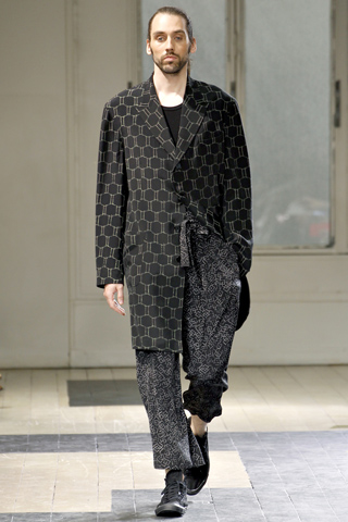 Yohji Yamamoto / - 2012
